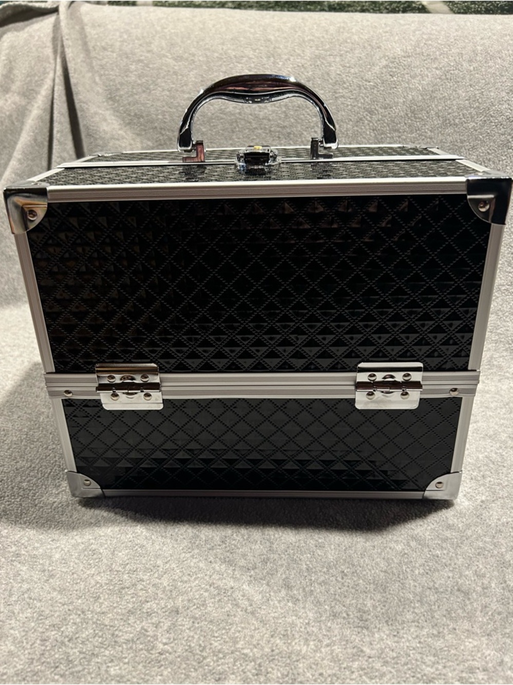 Caboodles Black Quilted Train Case with Silver Hardware